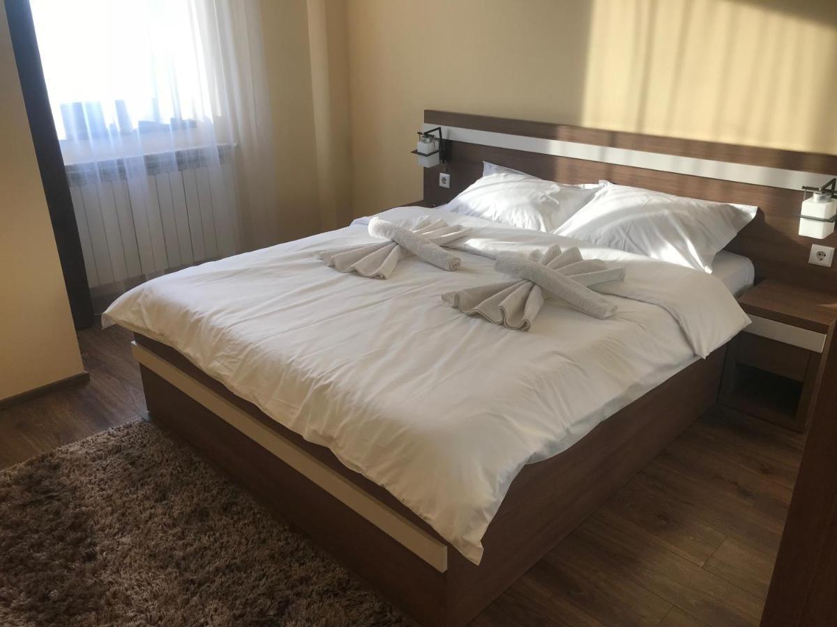 Constantin Lake View Apartment Constanta Ngoại thất bức ảnh